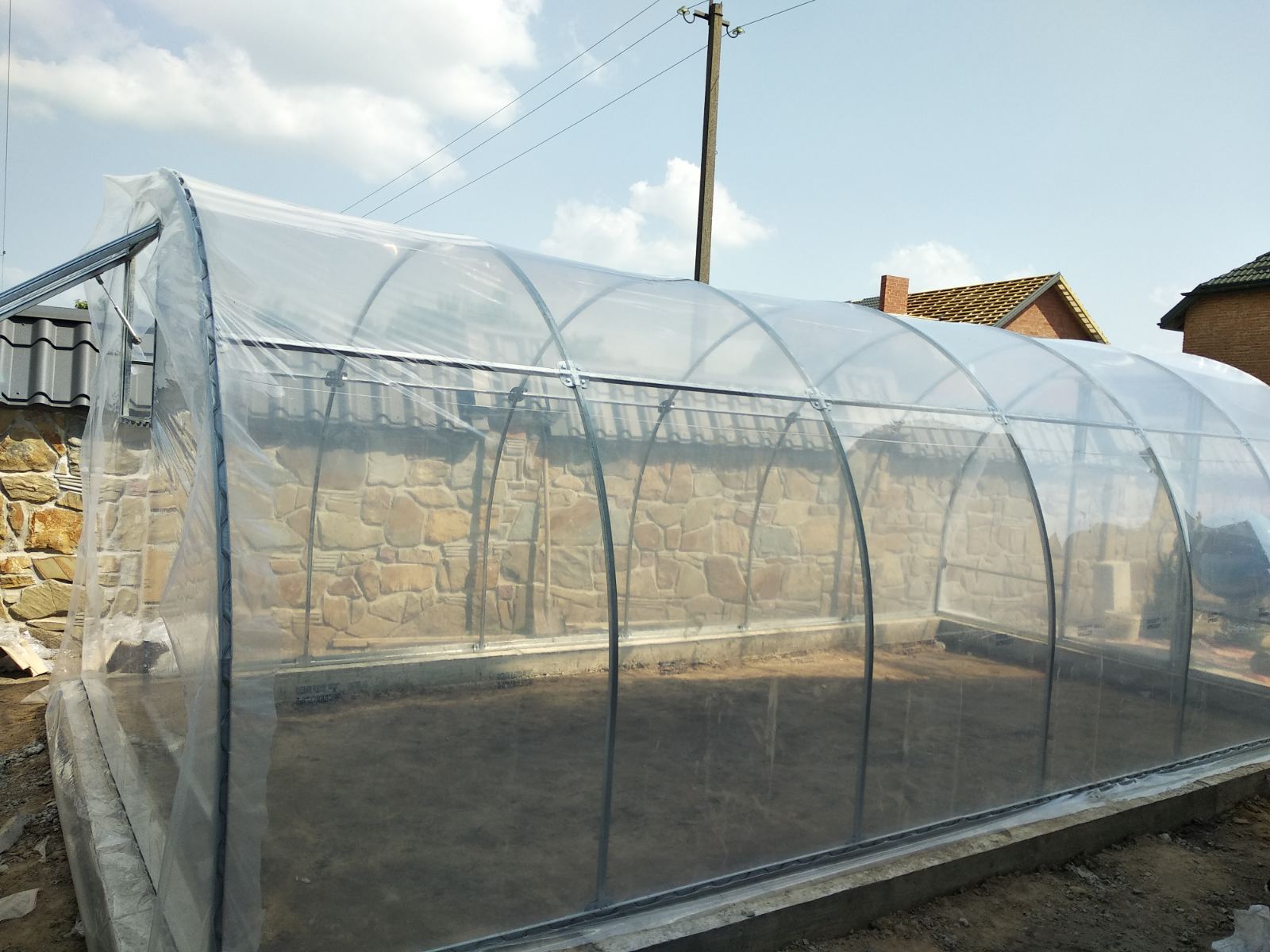 Особливості вибору теплиці з плівки (2025р)