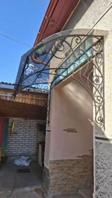 Ремонт навісів і козирків